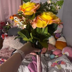 Vibrant Floral Bouquet with Yellow and Orange Roses